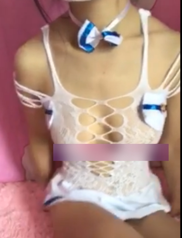 推特表演夏小寒粉嫩福利合集5.6G劲爆补档