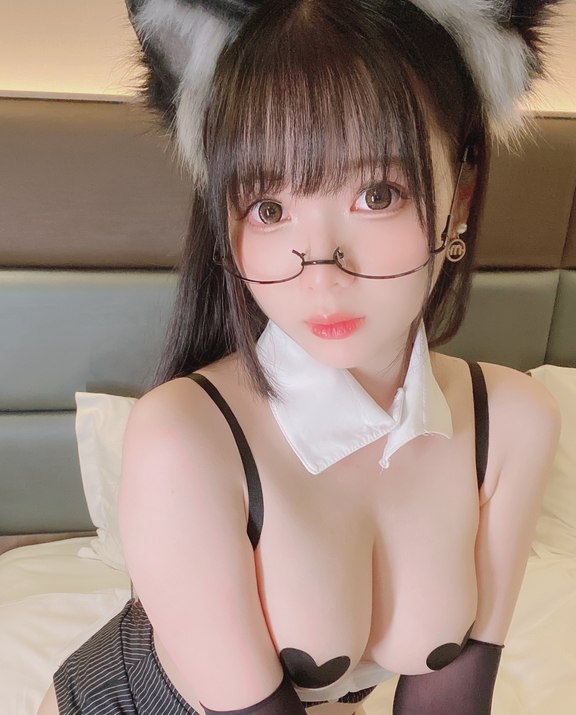 Fantia霜月shimo会员特典72P417MB绝密珍藏