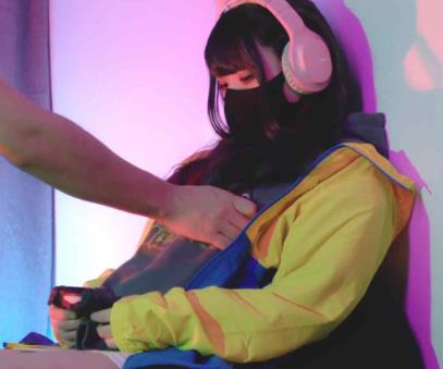 地雷系女友COS视频15套10.7G推特PB眼神太会撩