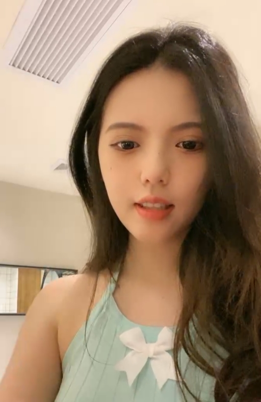 清纯小辰吾妮学生妹视频5V6.9G