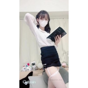 OF薄荷台湾嫩妹新作18.4G合集飞机场青涩影像88部绝版珍藏