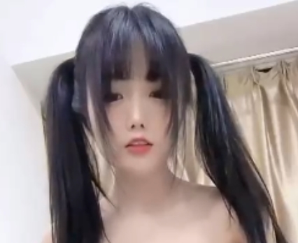 喵四福利姬推特合集81部1.7G太撩人