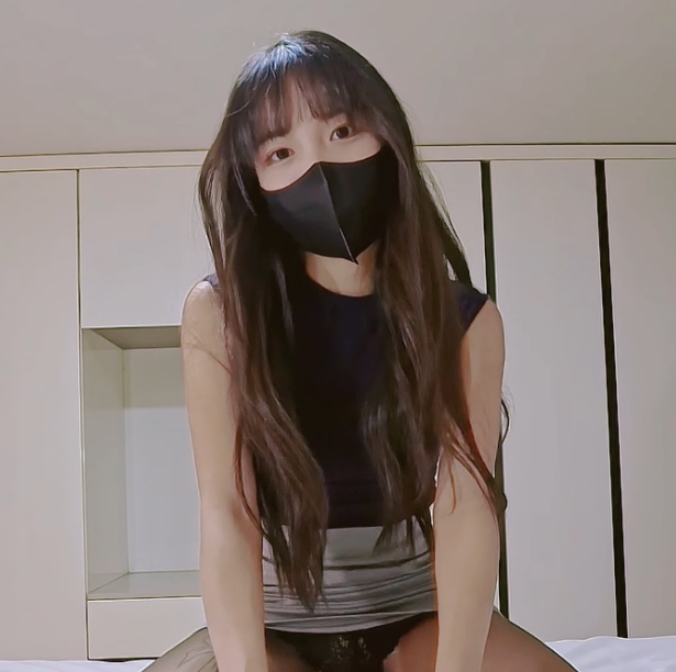 合集爱玩熊熊15v21g长腿福利姬太顶了