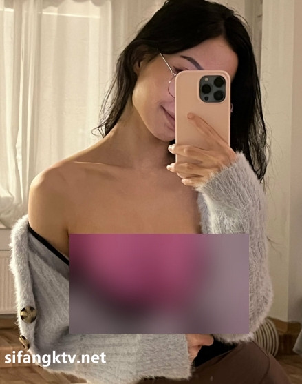 健身女神Alyss羞羞自嗨特辑70连发3.2G圆润了