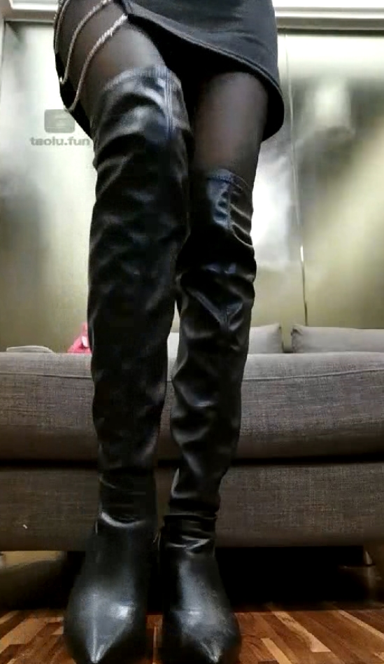 套路直播芷晴热舞合集88V60G太顶了