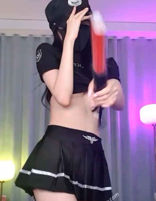 likecho主播视频合集韩国B物件5部53.9G太诱人了