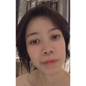 林娜教师书店高层私密影像1.5G苹果泄露88部丰满热辣