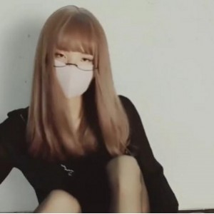 jinwanxuan1999某推39部TS伪娘作品3.5G好顶哦