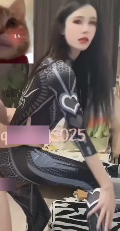 1部239M私密分享Ts王佳颖整活视频好对味