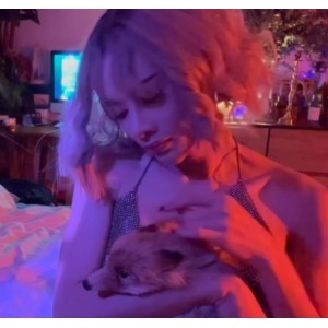 WitchyFoxins高颜值TS合集30G超上头