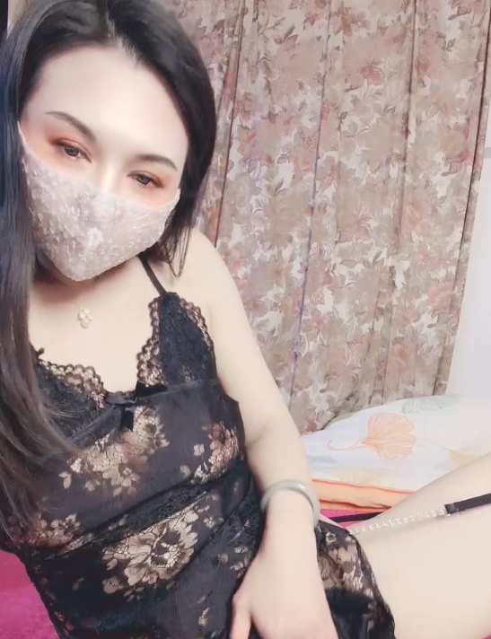 俏俏一字马钢管舞16V17.2G绝美撩人合集