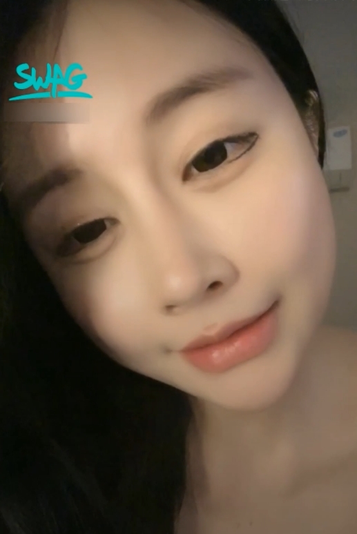 私房5V3.8Gasdfg_ling木瓜奶女神劲爆合集无敌身材
