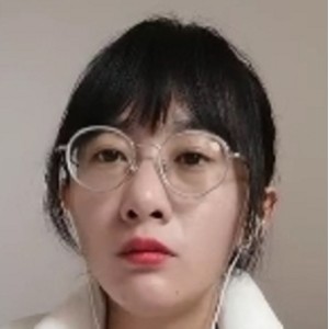 推特乖乖女老师办公室独舞1V780M身段太妖娆